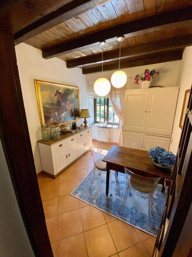 Ancienne Maisonnette Aoste Extérieur photo