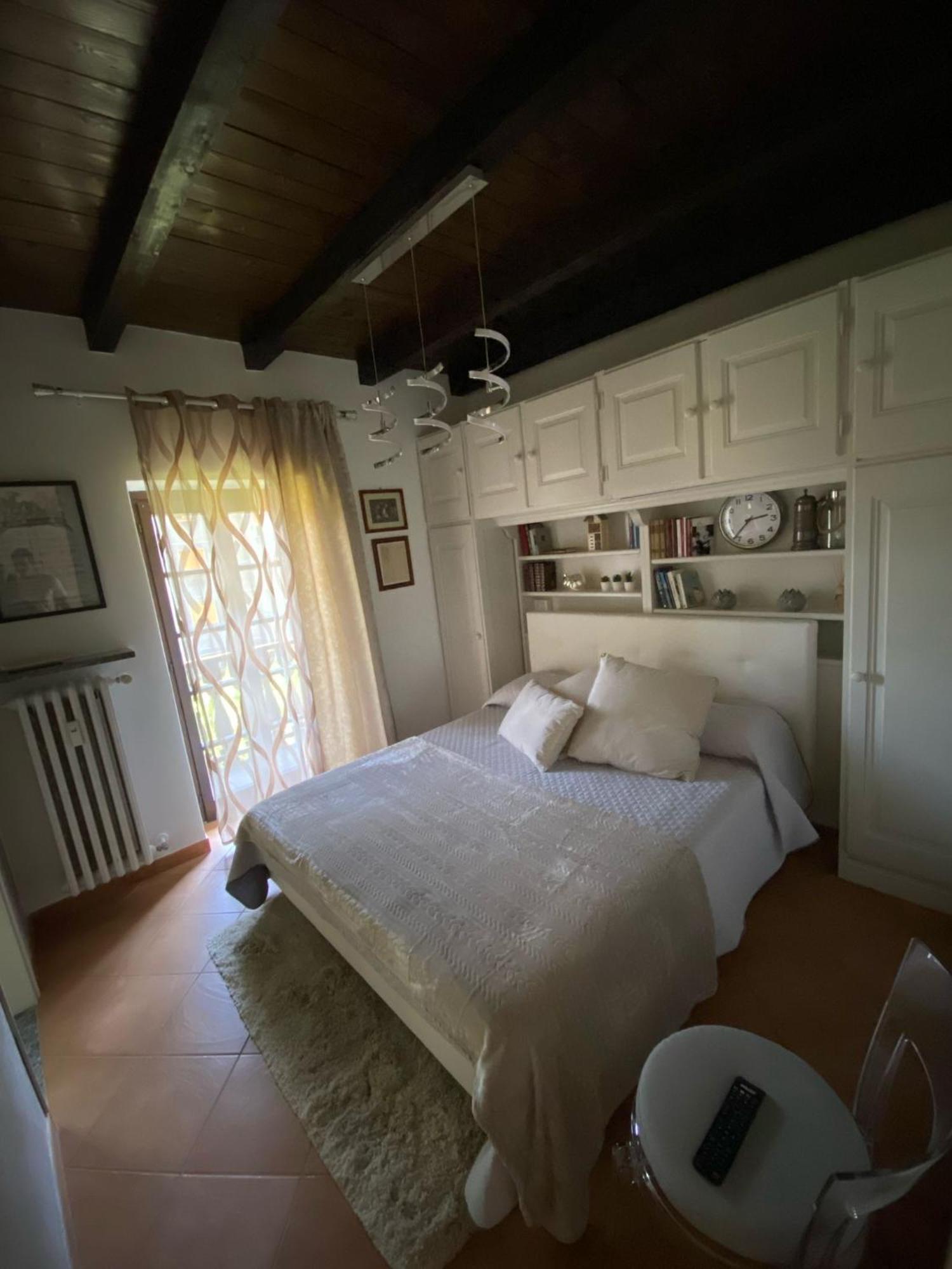 Ancienne Maisonnette Aoste Extérieur photo